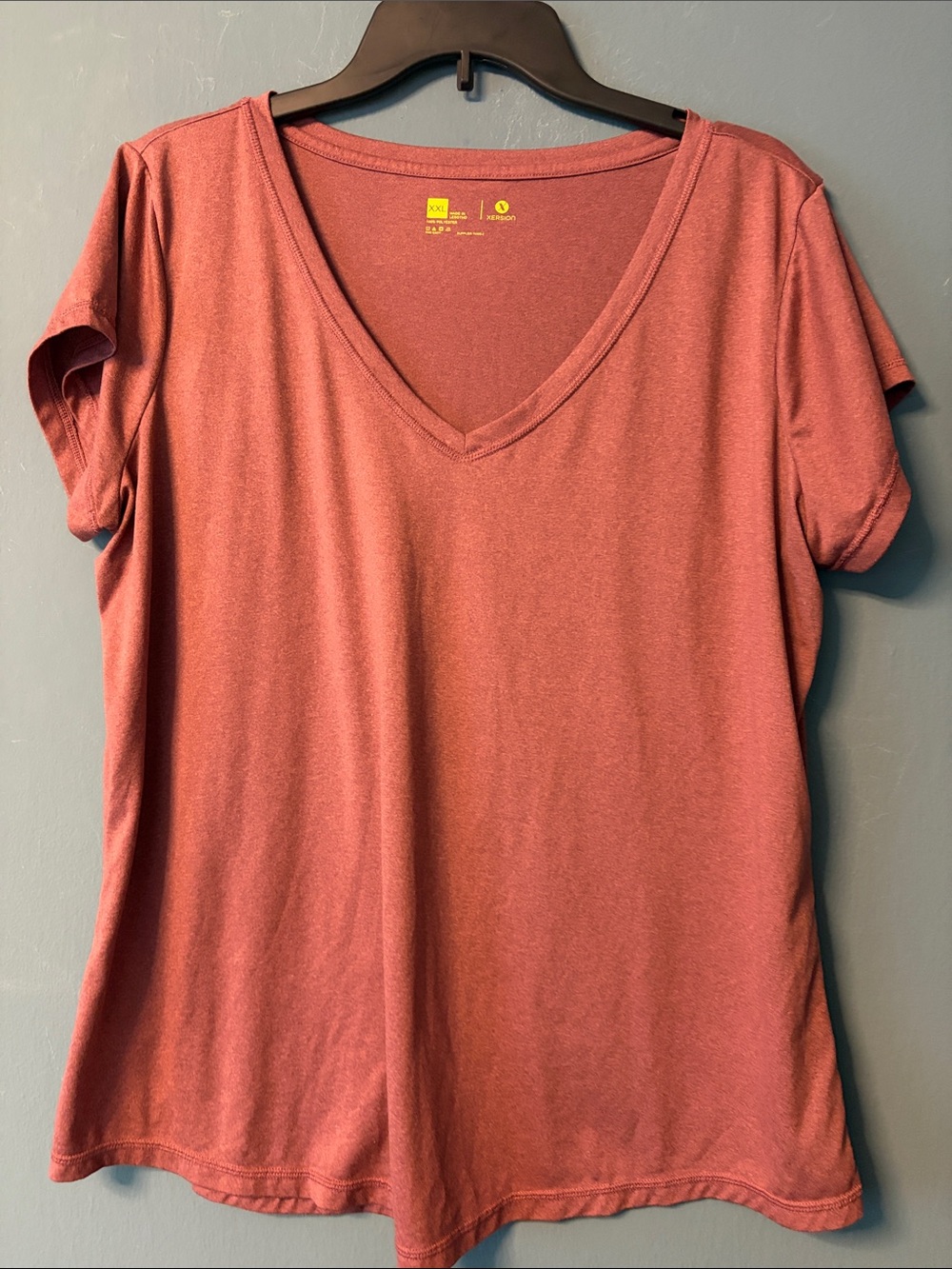 Xersion V-Neck Short Sleeve Tee — Rose